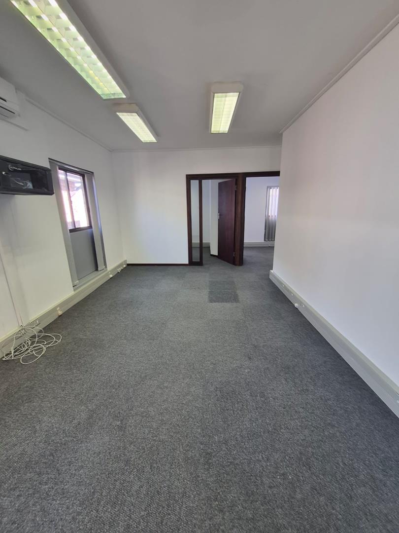 To Let Commercial Property for Rent in Claremont Western Cape